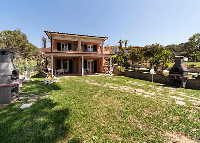 Апарт-отель Cecilia - Проккио