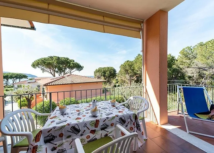 Апарт-отель Cecilia -